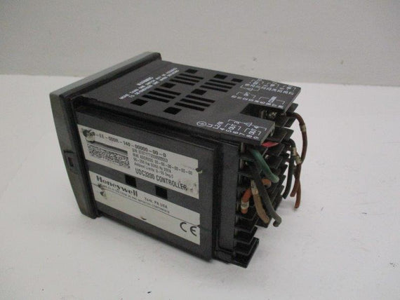 HONEYWELL DC3200-EE-000R-140-00000-00-00  UNMP