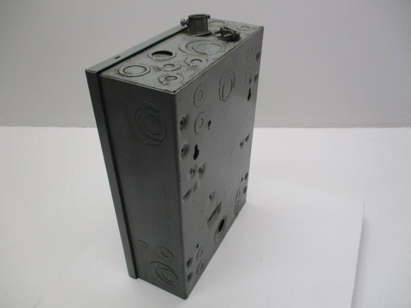 SQUARE D QO8-16L100D  UNMP