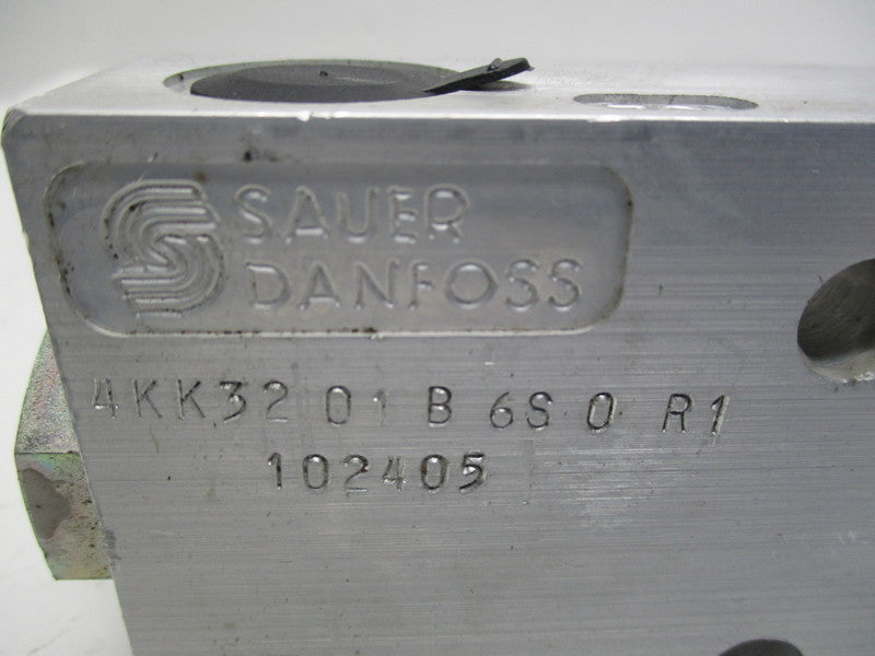 SAUER DANFOSS 4KK32-01-B-6S-0-R1  NSNP
