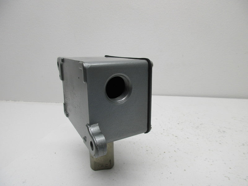 UNITED ELECTRIC J6-218-96002 PRESSURE SWITCH  NSNP