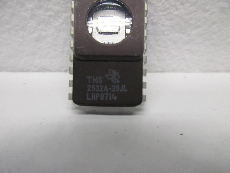 TEXAS INSTRUMENTS TMS2532A-35JL EPROM MEMORY CHIP  NSNP