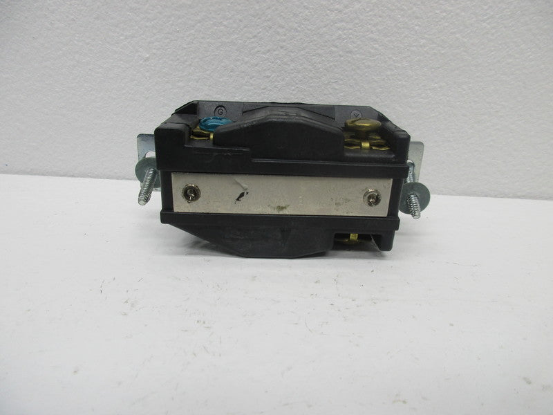 ARROW HART NEMA L6-20 LOCK PLUG  UNMP