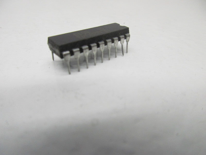 ST MICRO ULN2804A MOUNT IC CHIP  NSNP