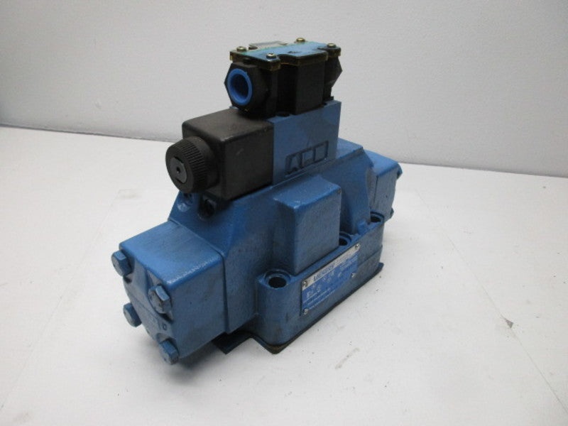 VICKERS DG5SH82ATMFWB560 REVERSING VALVE  NSNP