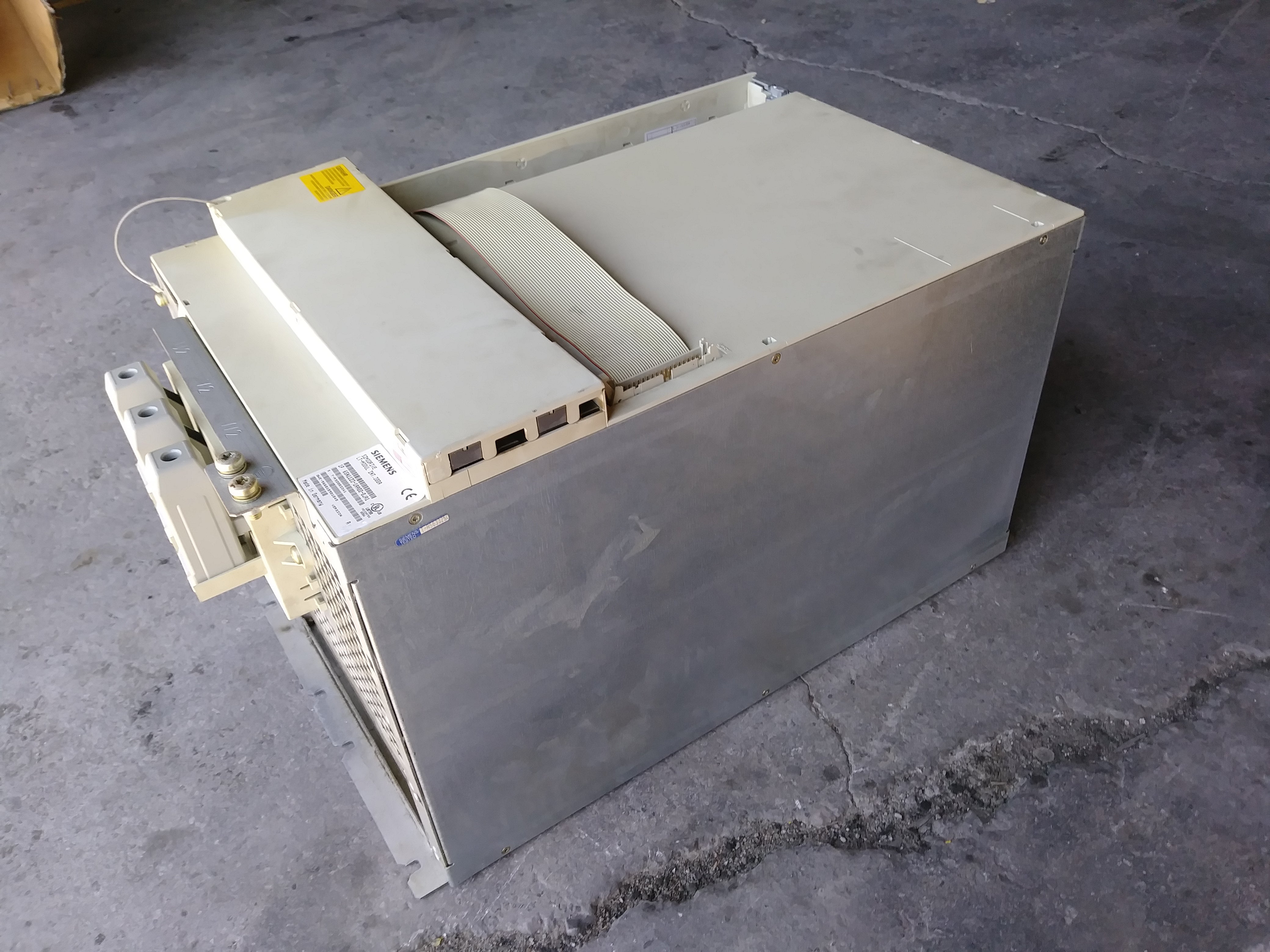SIEMENS 6SN1123-1AA01-0FA1 200A NSMP