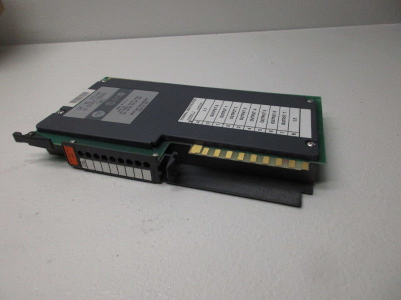 ALLEN BRADLEY 1771-ON OUTPUT MODULE 24V  NSMP