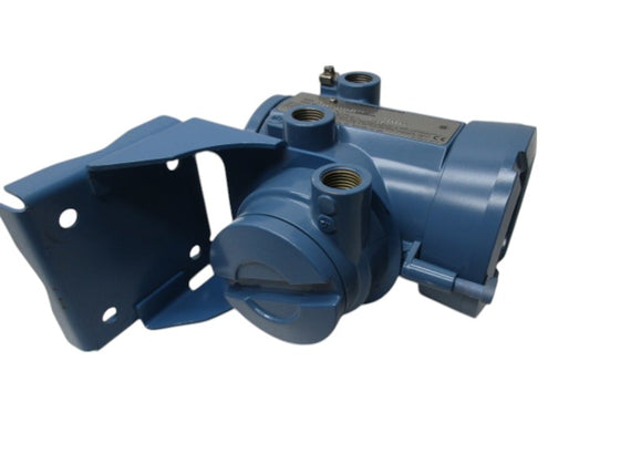 MICROMOTION 1700R11ABAEZZZ FLOWRATE TRANSMITTER (AS PICTURED)  NSNP