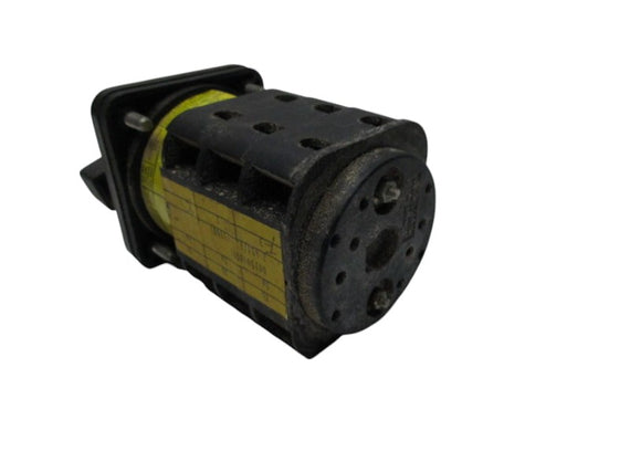 MERZ 451 3 POLE 3 POSITION SWITCH  UNMP