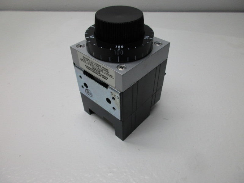 AGASTAT 7012AE TIMING RELAY 120V 20-200 SEC  NSMP