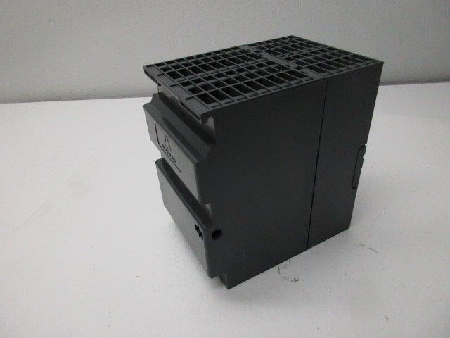 SIEMENS 6ES7305-1BA80-0AA0  NSMP