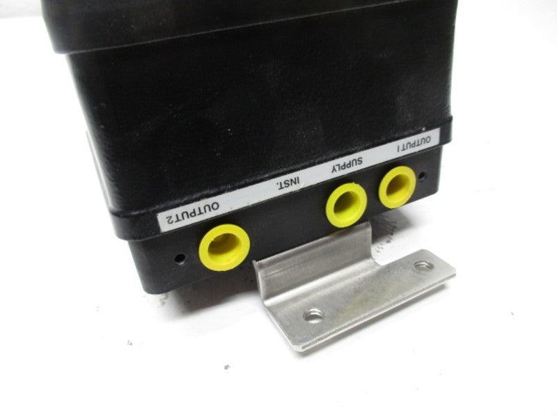 LAROX ELECTRO-PNEUMATIC POSITIONER  UNMP
