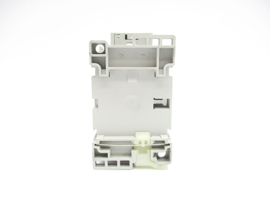 ALLEN BRADLEY 700-CF220B SER. A 440/480V (BR/WH) NSMP