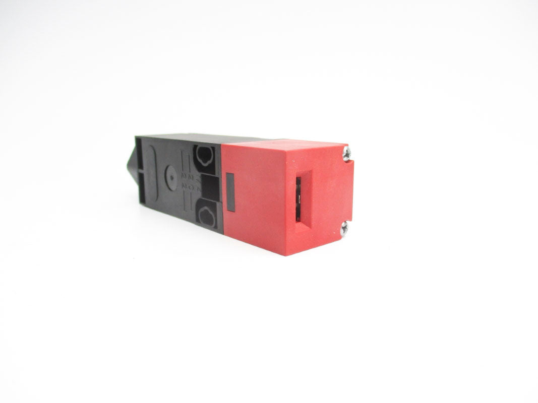 TELEMECANIQUE XCSPA593 240V 3A NSMP