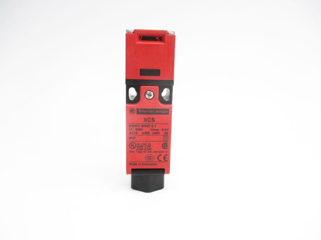 TELEMECANIQUE XCSPA593 240V 3A NSMP