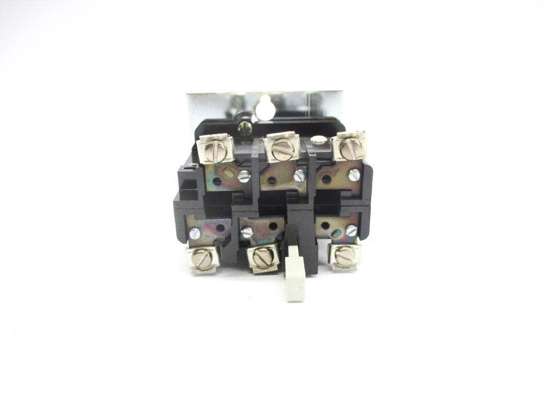 CUTLER HAMMER AA13P 600VA 2A NSMP