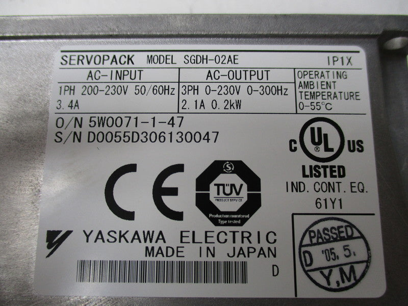 YASKAWA SGDH-02AE 200-230V 3.4A NSMP