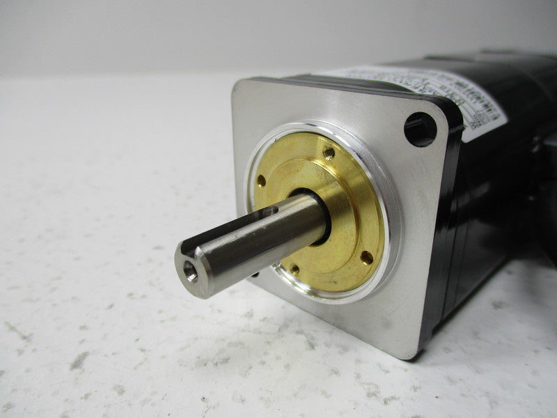 YASKAWA SGMAH-01A1F4C  NSMP