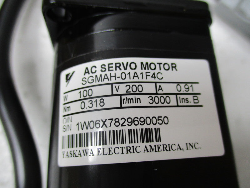YASKAWA SGMAH-01A1F4C  NSMP