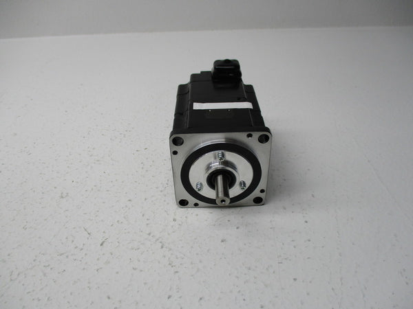YASKAWA SGMPS-01A2E2E-E  NSMP