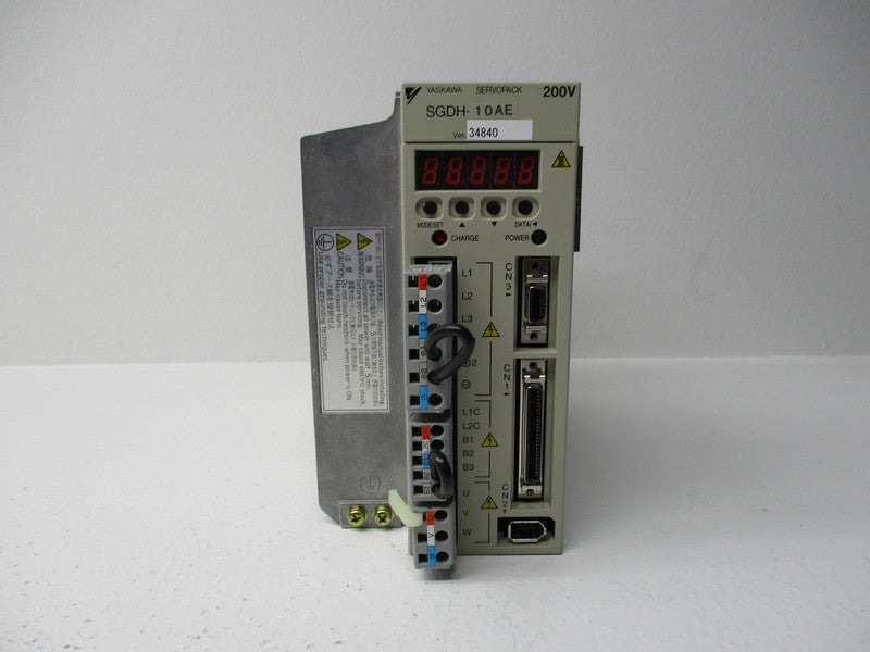 YASKAWA SGDH-10AE  NSMP