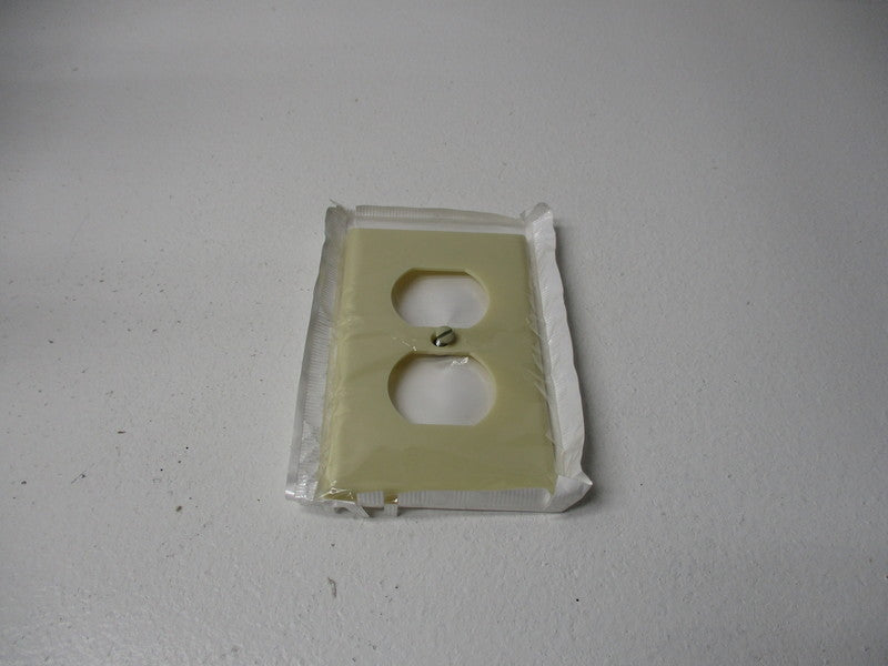 LEVITON 86001 ( BOX OF 20 )  NSMP