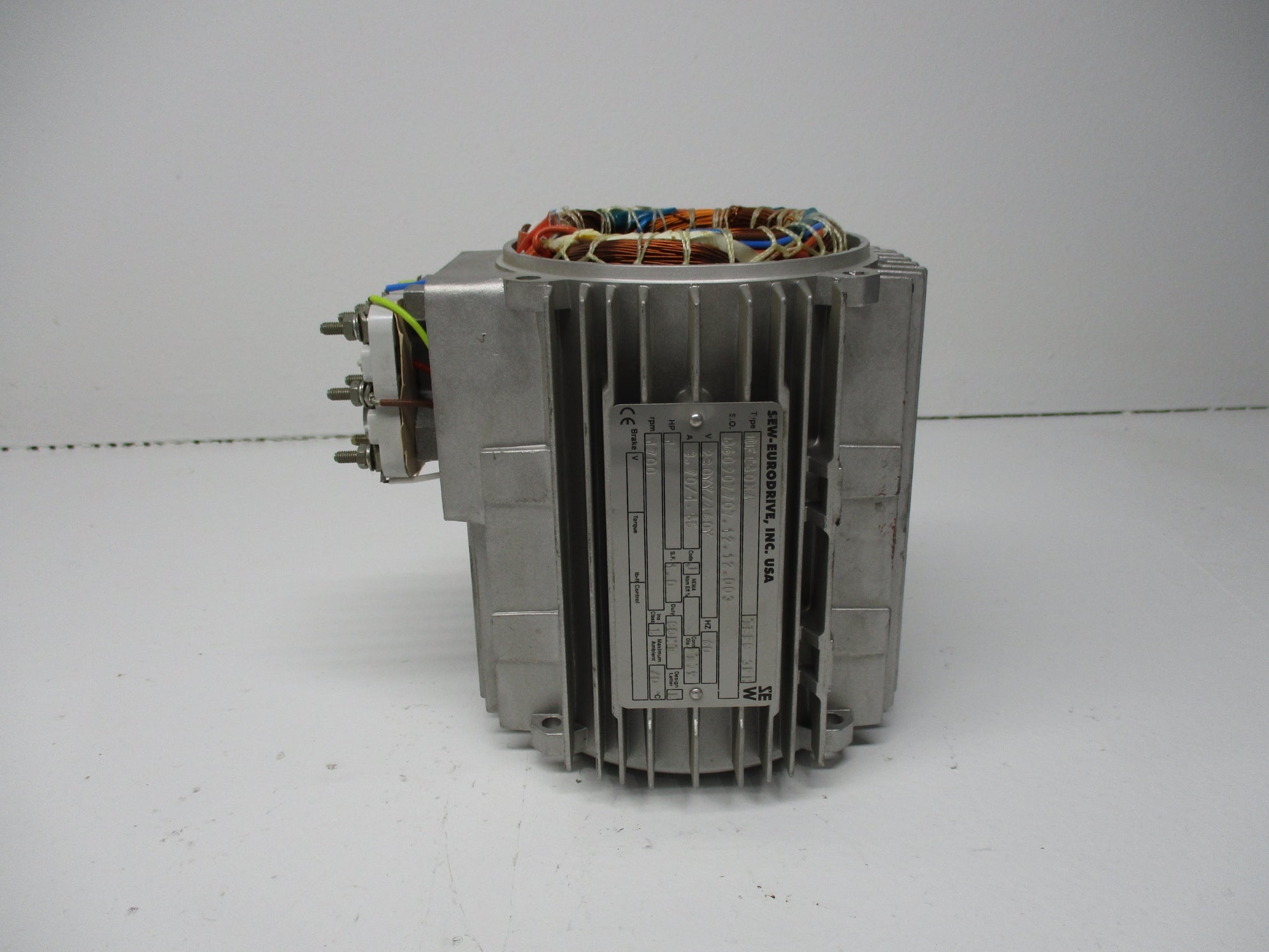 SEW-EURODRIVE DFT8ON4 ( AS PICTURED ) NSNP