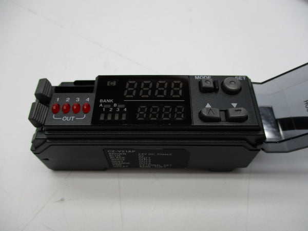 KEYENCE CZ-V21AP 24VDC NSNP