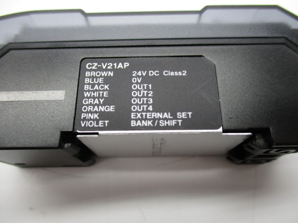 KEYENCE CZ-V21AP 24VDC NSNP