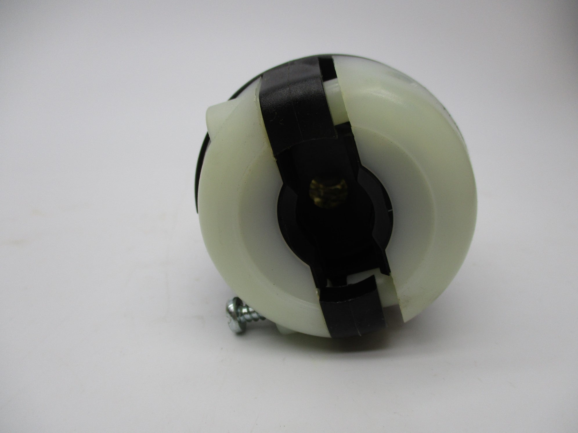 HUBBELL HBL7413C 120/208VAC 20A NSMP
