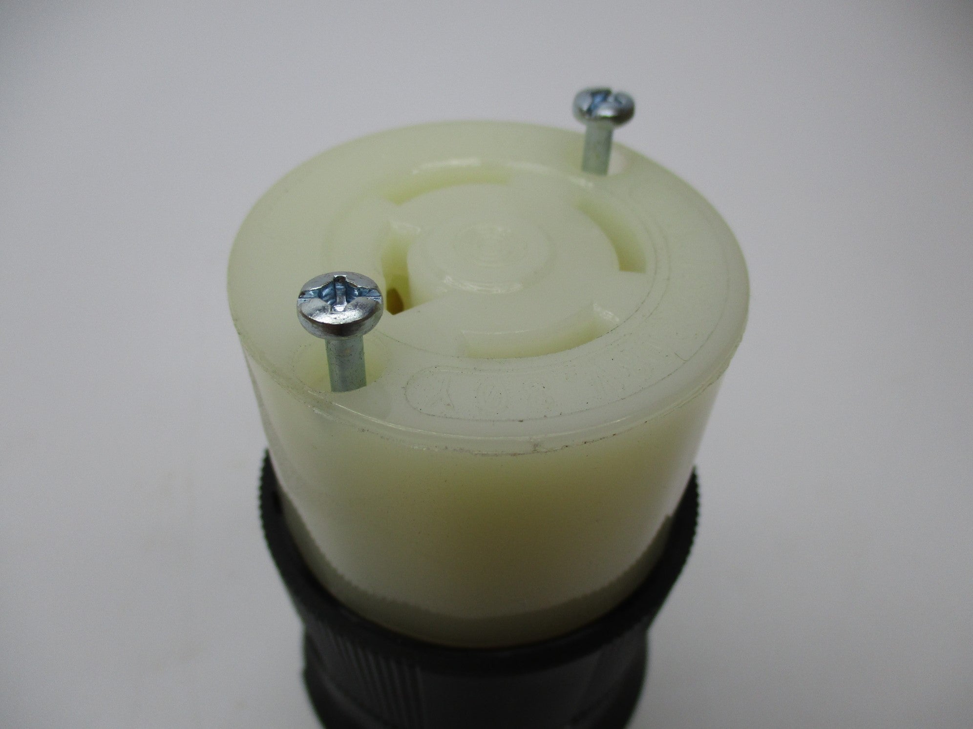 HUBBELL HBL7413C 120/208VAC 20A NSMP