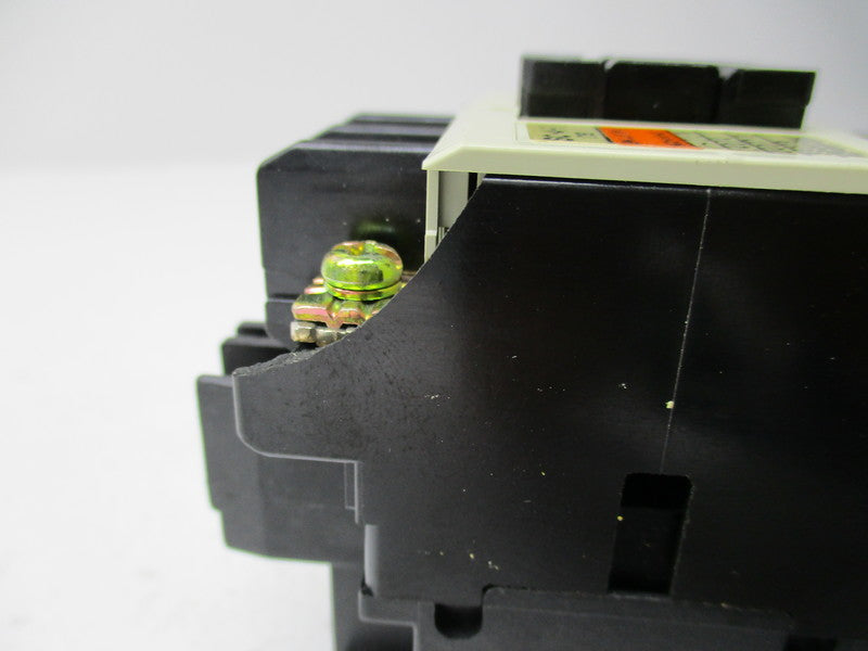 FUJI ELECTRIC SW-4-1 4NW0R01A10K (AS PICTURED)  NSMP