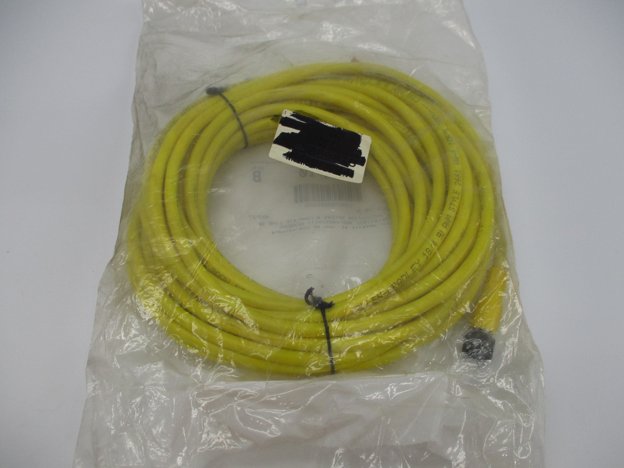 INDUSTRIAL SPARE PART 889R-F4AEA-10 SER. B 250V 4A NSMP