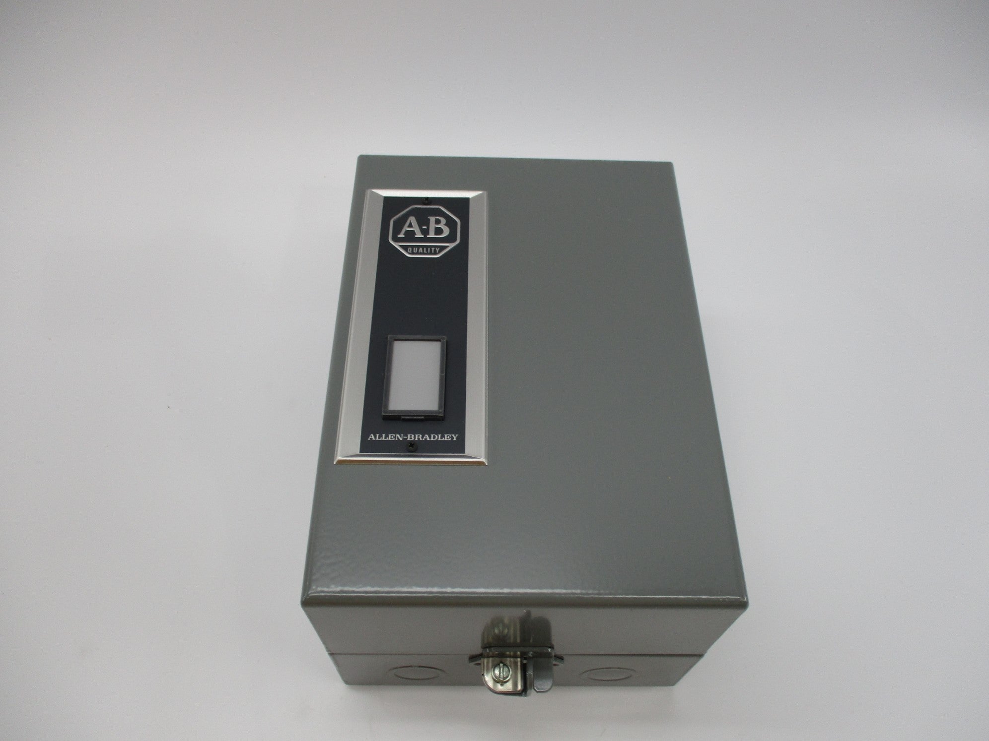 ALLEN BRADLEY 500-BAD920 SER. B 110-120V NSMP