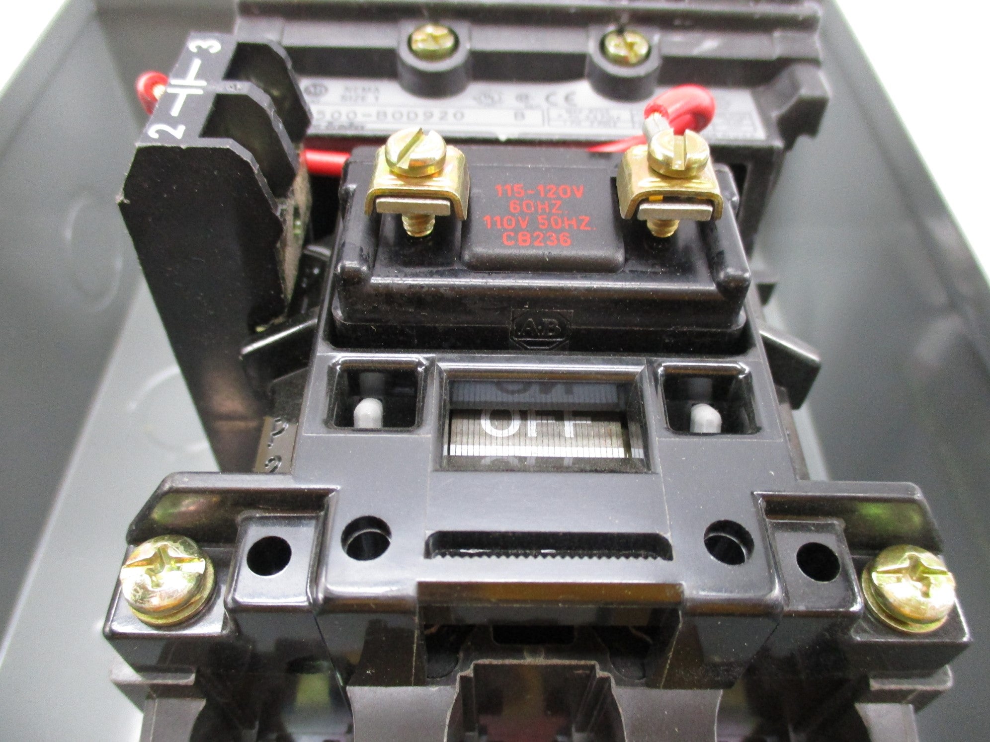 ALLEN BRADLEY 500-BAD920 SER. B 110-120V NSMP