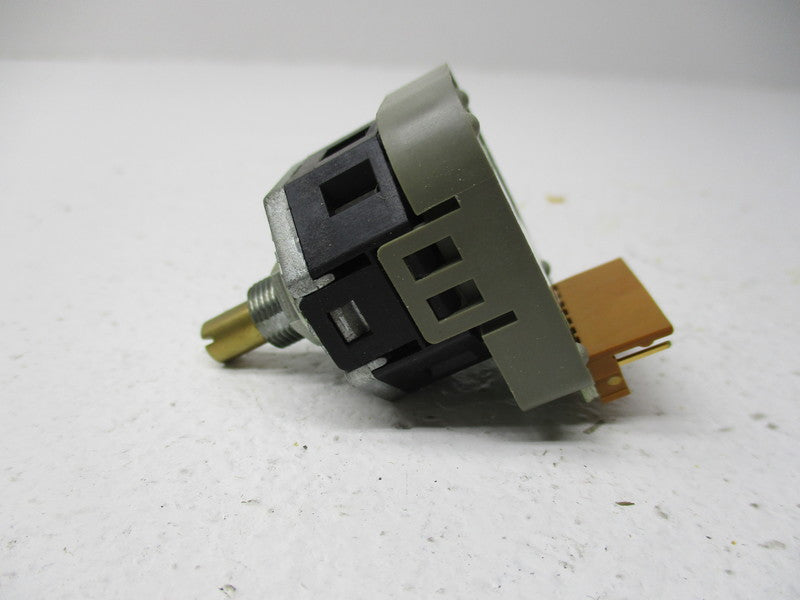 FUJI ELECTRIC AC09-RX1/8L1  NSMP