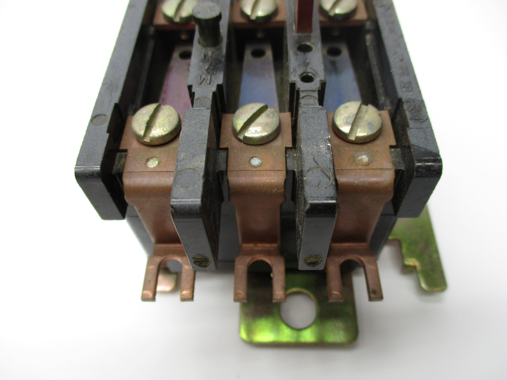 FURNAS 48DC37A2 600VAC NSNP