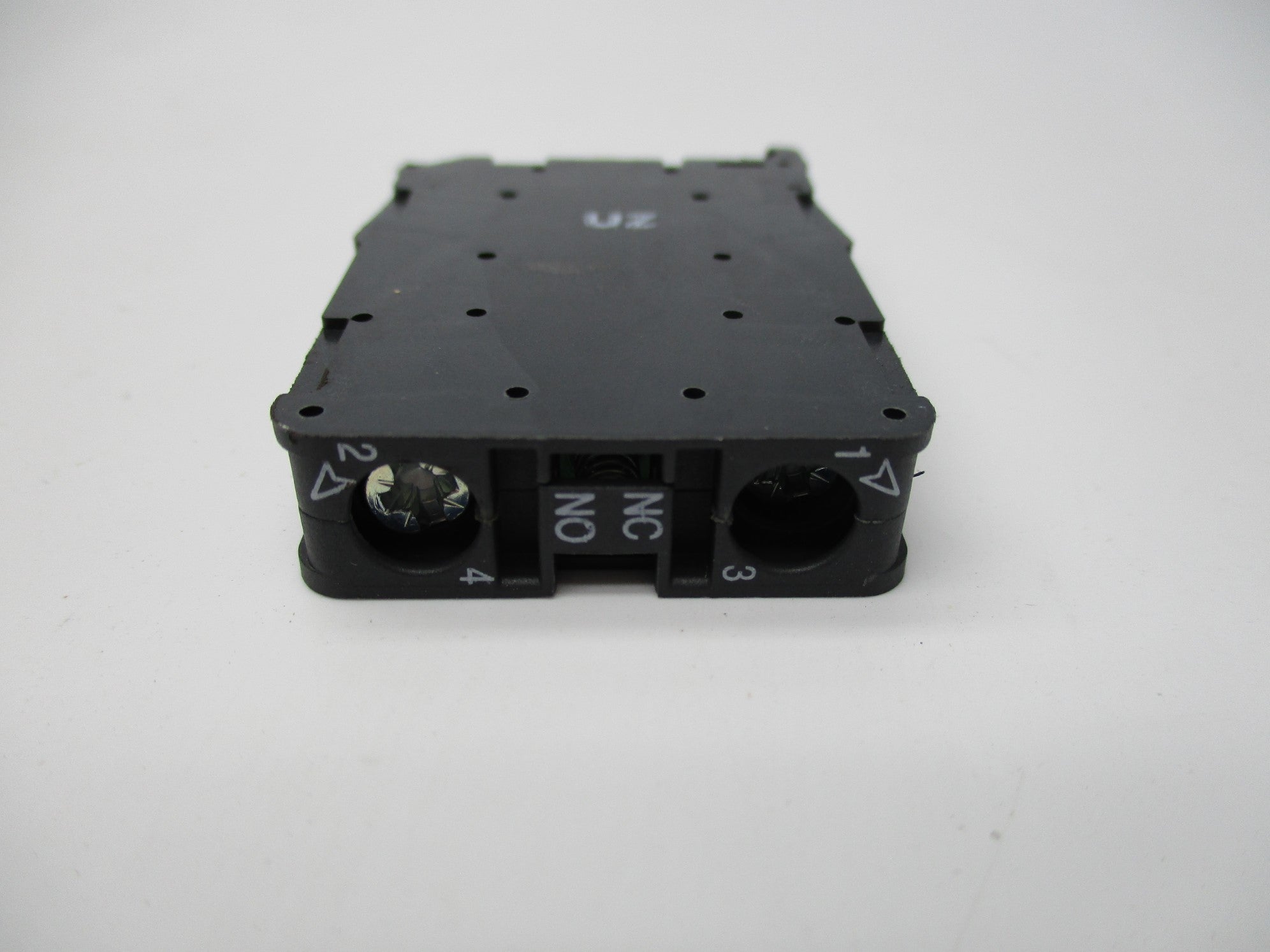 INDUSTRIAL SPARE PART 800F-X11D SER. A 690V 10A NSNP