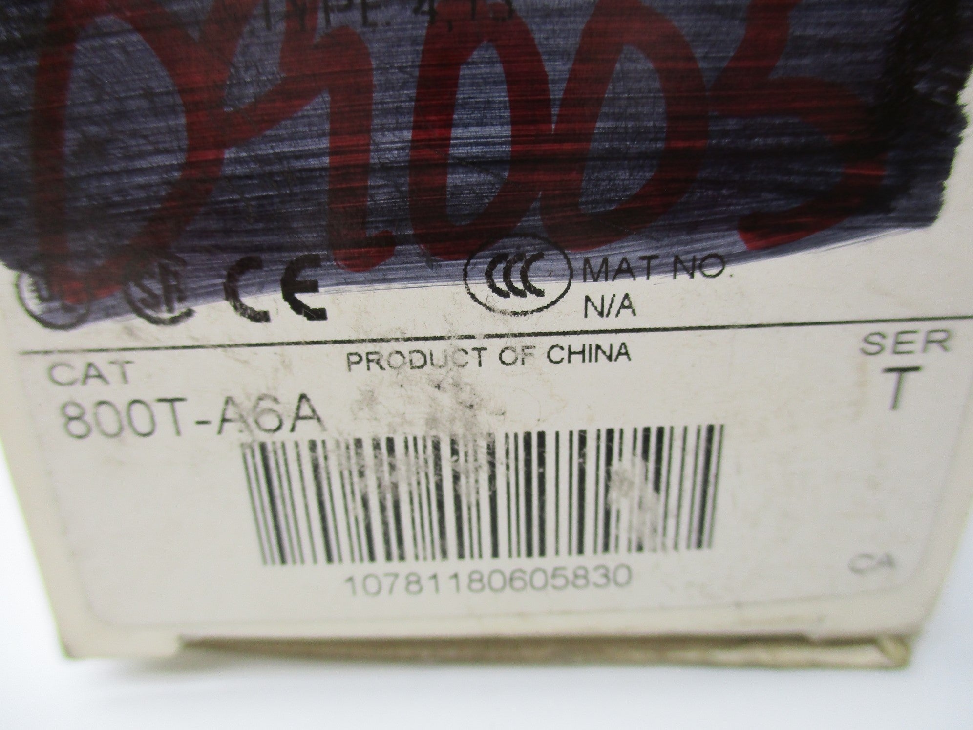 ALLEN BRADLEY 800T-A6A SER. T (WH) NSMP