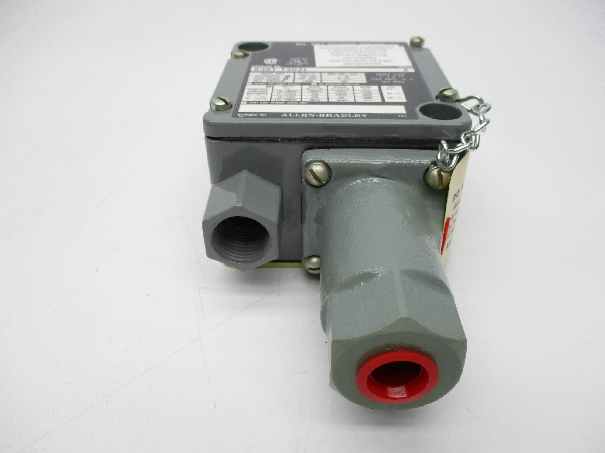 ALLEN BRADLEY 836T-T302J SER. A 120-600VAC 60A 200-3000PSI (BR/YL) NSMP