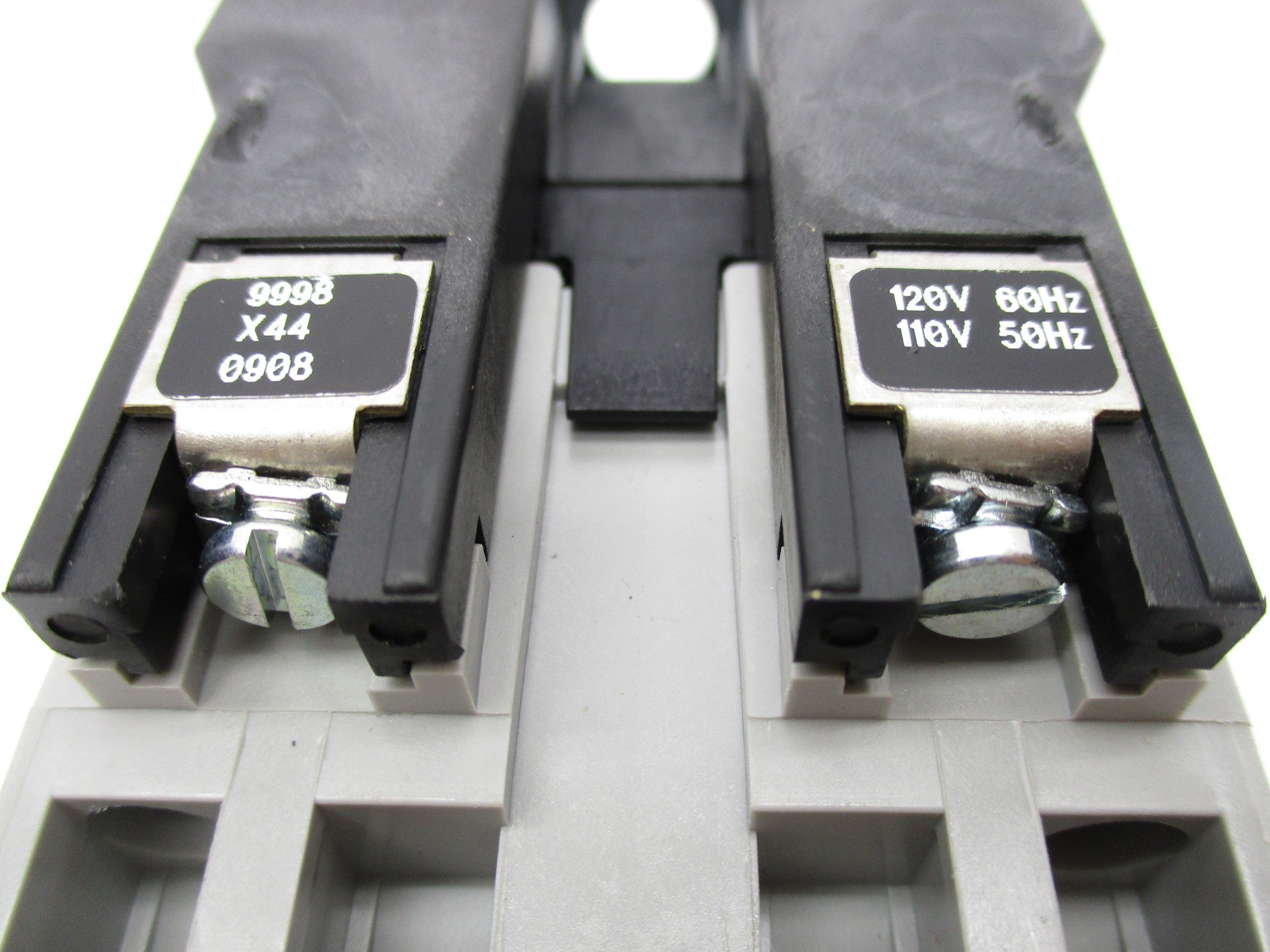 SQUARE D 8501XO80V02 SER. A 110/120V 20A NSMP