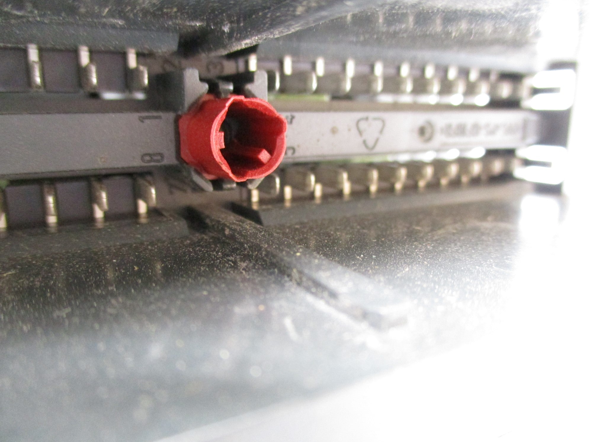 SIEMENS 6ES7331-7PF11-0AB0 (AS PICTURED) NSNP