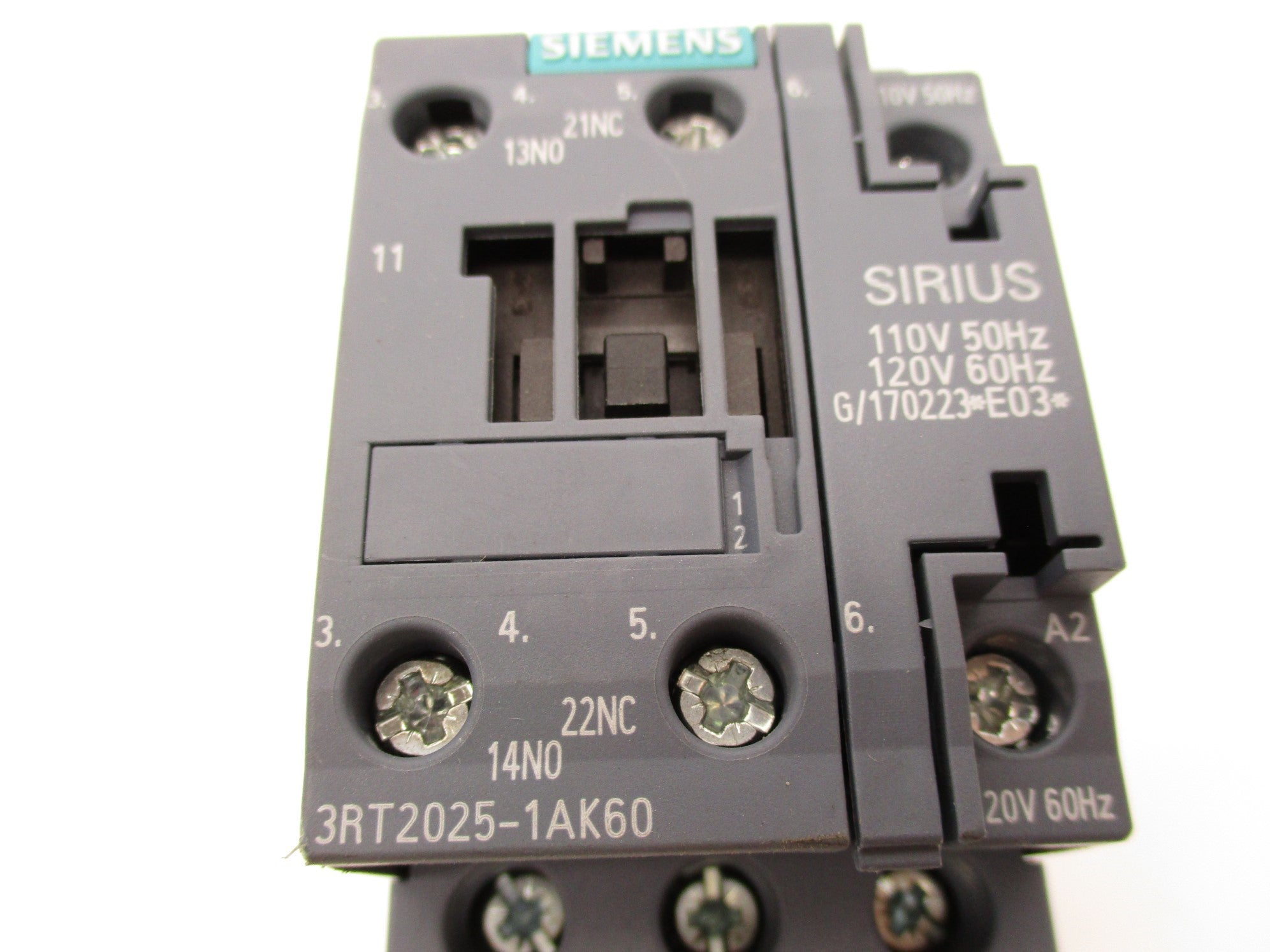 SIEMENS 3RT2025-1AK60 110/120V 60A NSNP