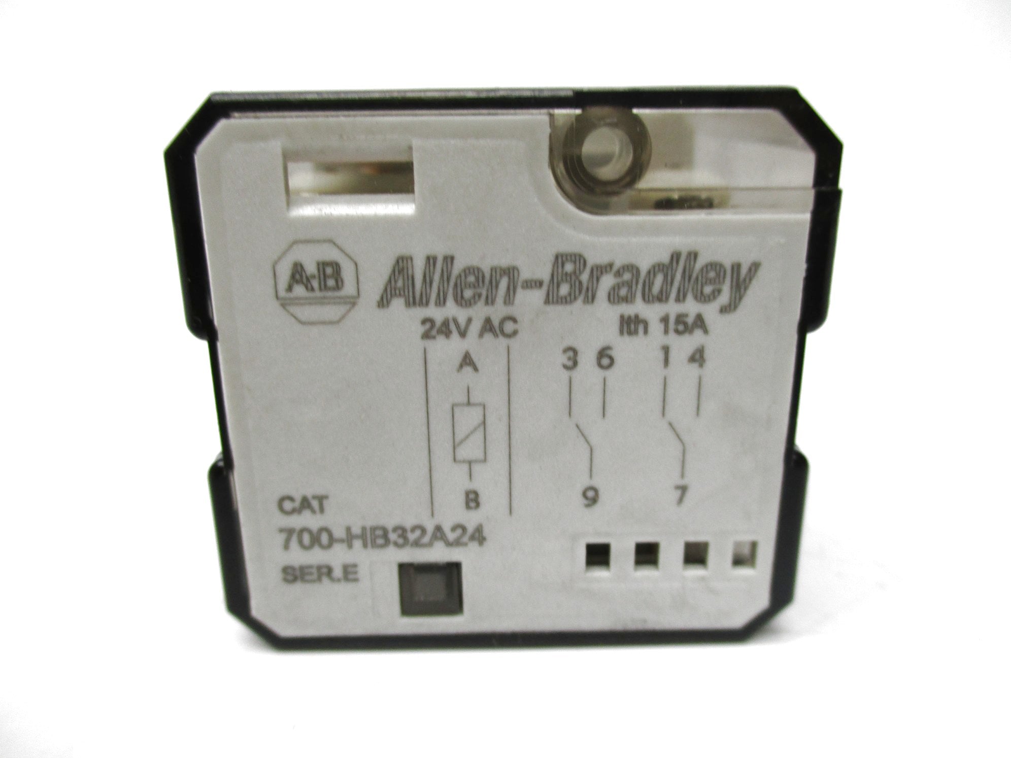 ALLEN BRADLEY 700-HB32A24 SER. E 24VAC 15A (WH) NSMP