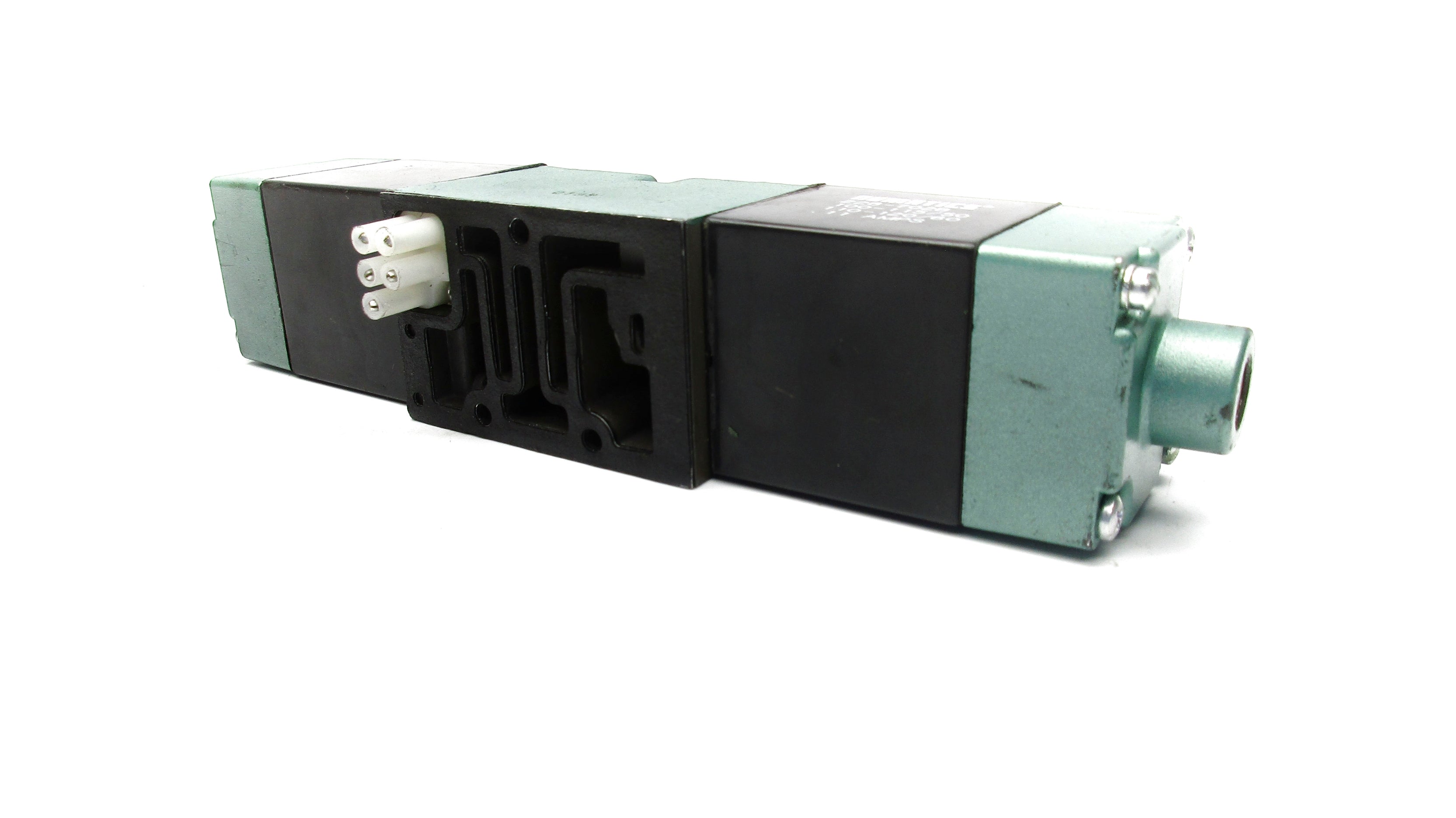 NUMATICS 152SS400K 120V 150PSIG UNMP