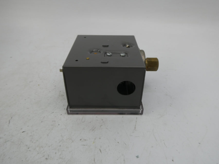 HONEYWELL L404C1147 2-15PSI NSMP