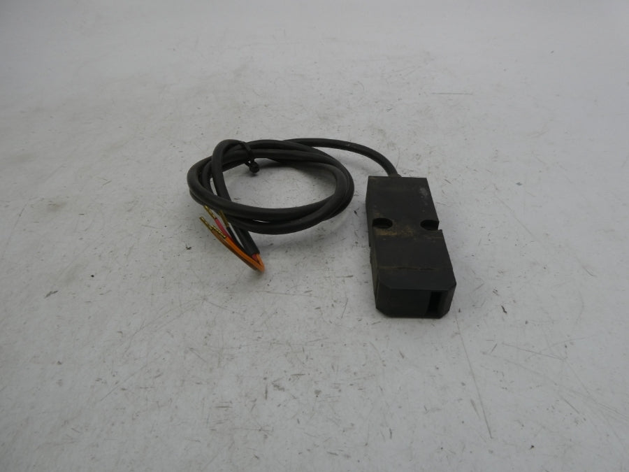 SCHMERSAL ST14 250V 6A NSNP