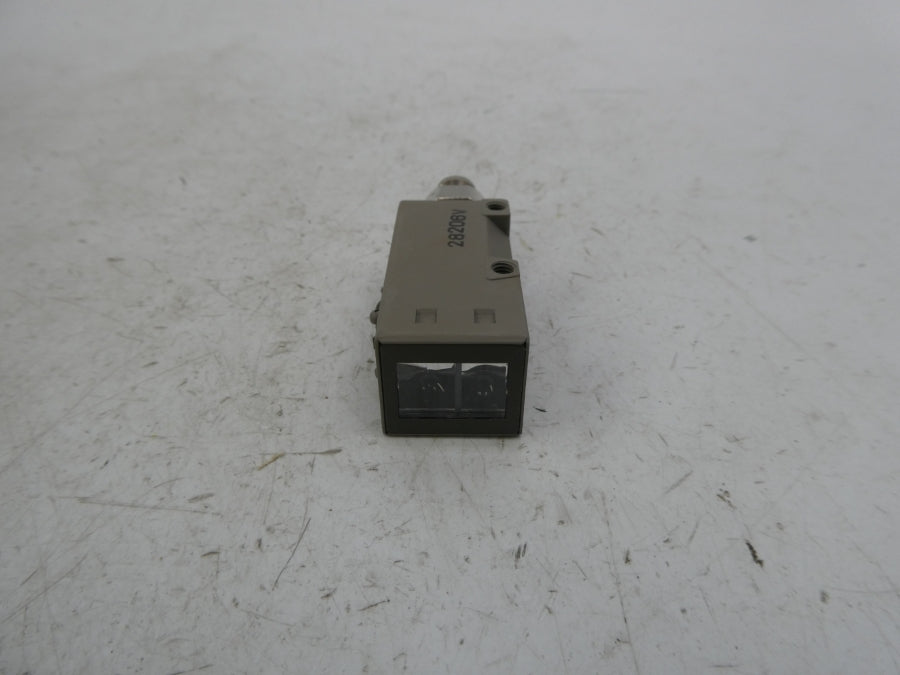 OMRON E3S-CD16 10-30VDC NSMP