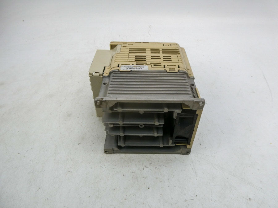 YASKAWA CIMR-VU4A0005FAA 380-480V 4.4/5.9A REV. A UNMP