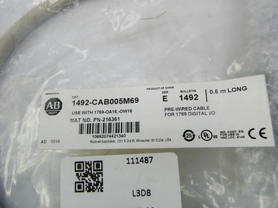 ALLEN BRADLEY 1492-CAB005M69 SER. E NSMP