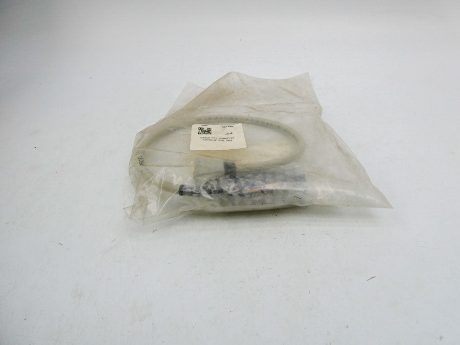 ALLEN BRADLEY 1492-CAB005D69 SER. E NSMP